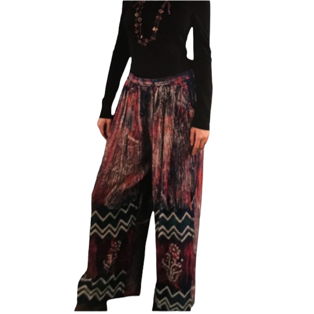NWT.  Onesize Funky Pants by Sacred Threads BL/RD 11.  219752 - Picture 3 of 4
